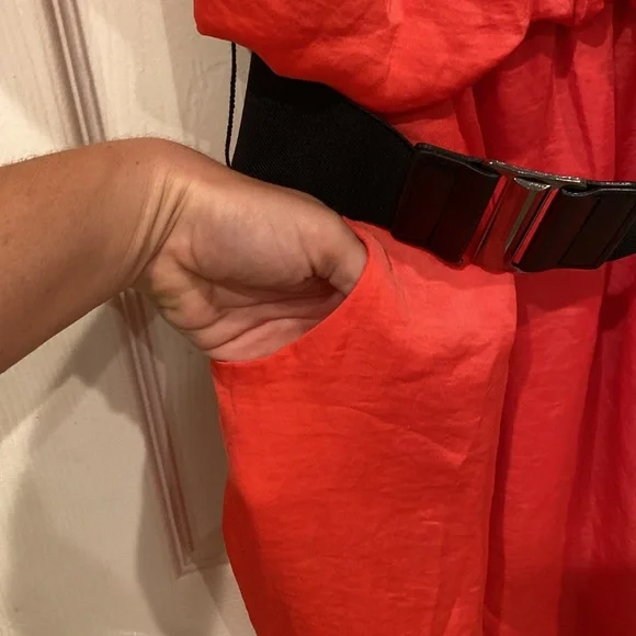 Super Flattering Coral Mini Dress with Black Belt from City Triangles, size M - Picture 6 of 11